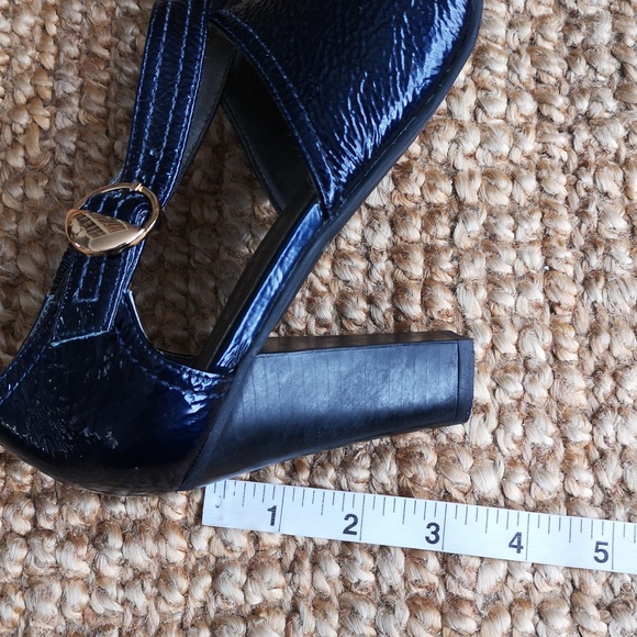 Bos & Co strappy heels - Picture 10 of 13